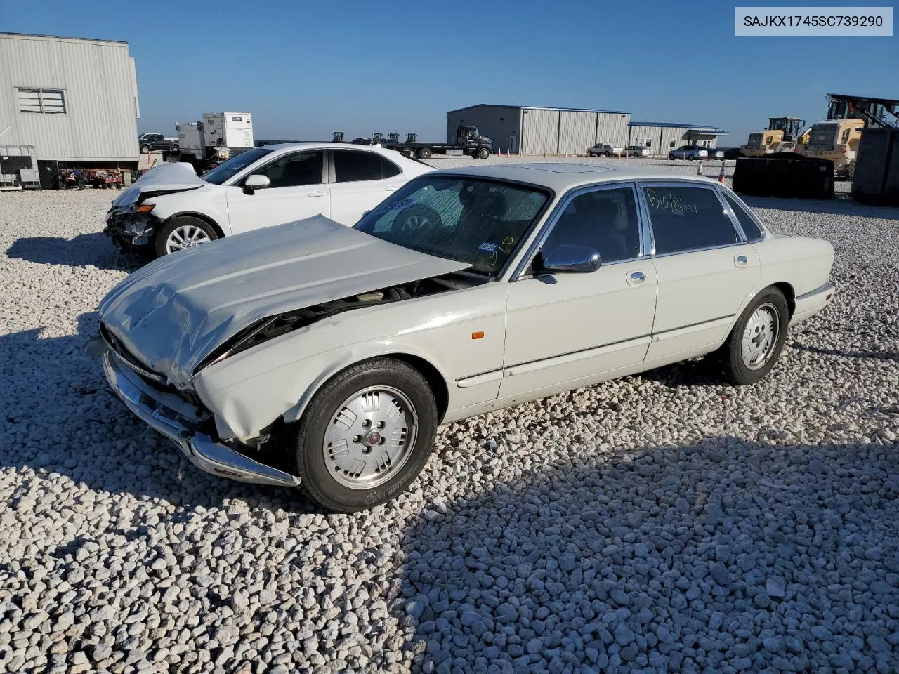 1995 Jaguar Vandenplas VIN: SAJKX1745SC739290 Lot: 82887524