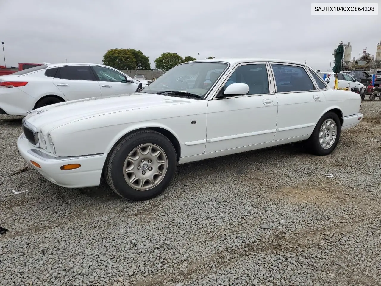 1999 Jaguar Xj8 VIN: SAJHX1040XC864208 Lot: 59748585