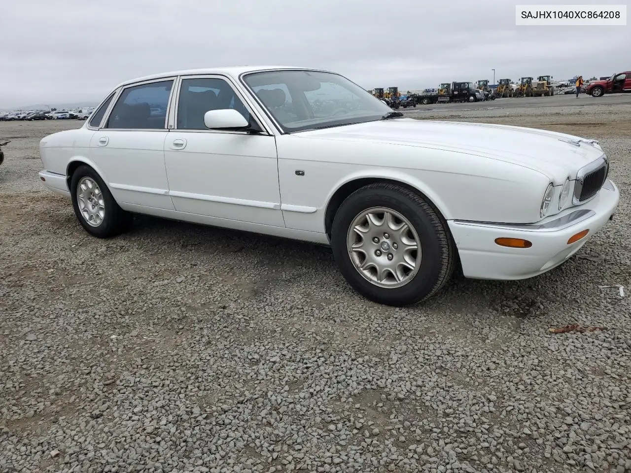 1999 Jaguar Xj8 VIN: SAJHX1040XC864208 Lot: 59748585