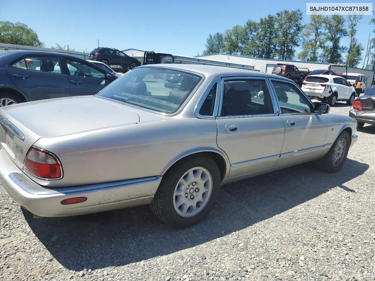 1999 Jaguar Xj8 VIN: SAJHD1047XC871858 Lot: 62715155