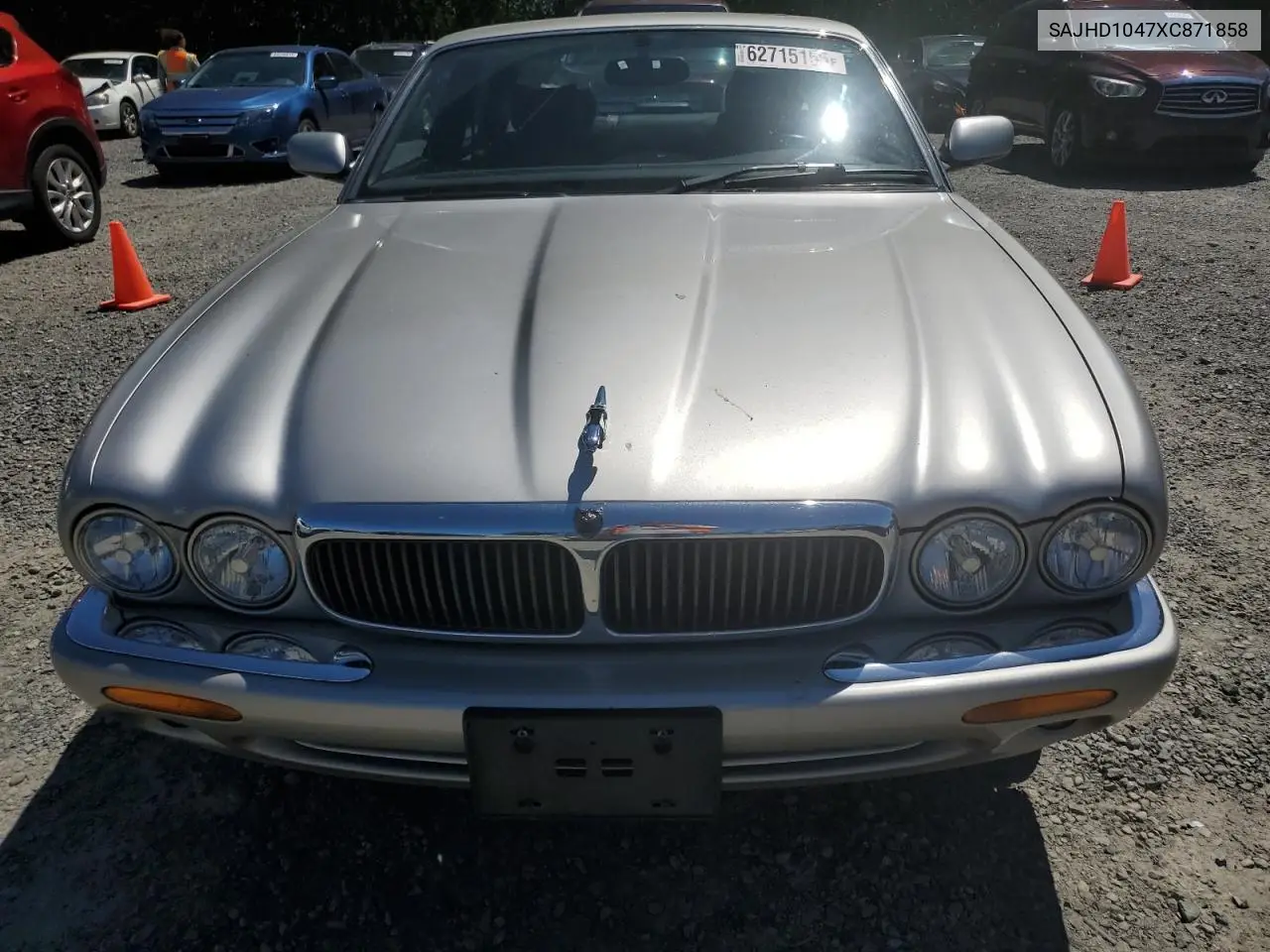 1999 Jaguar Xj8 VIN: SAJHD1047XC871858 Lot: 62715155