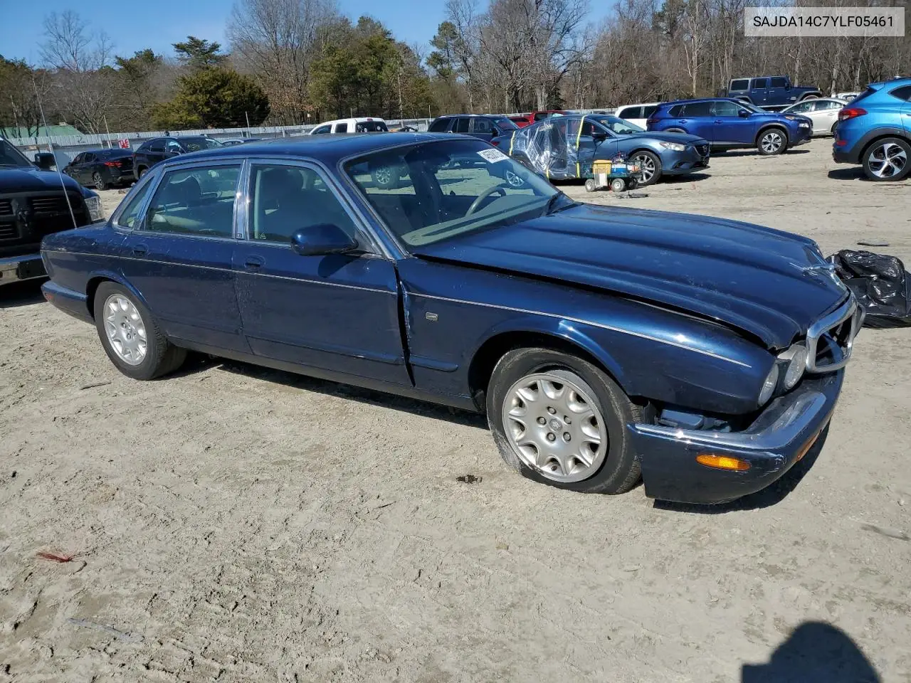 2000 Jaguar Xj8 VIN: SAJDA14C7YLF05461 Lot: 46508125