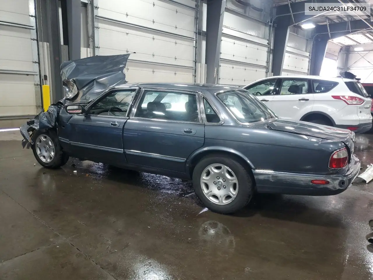 2001 Jaguar Vandenplas VIN: SAJDA24C31LF34709 Lot: 57996265