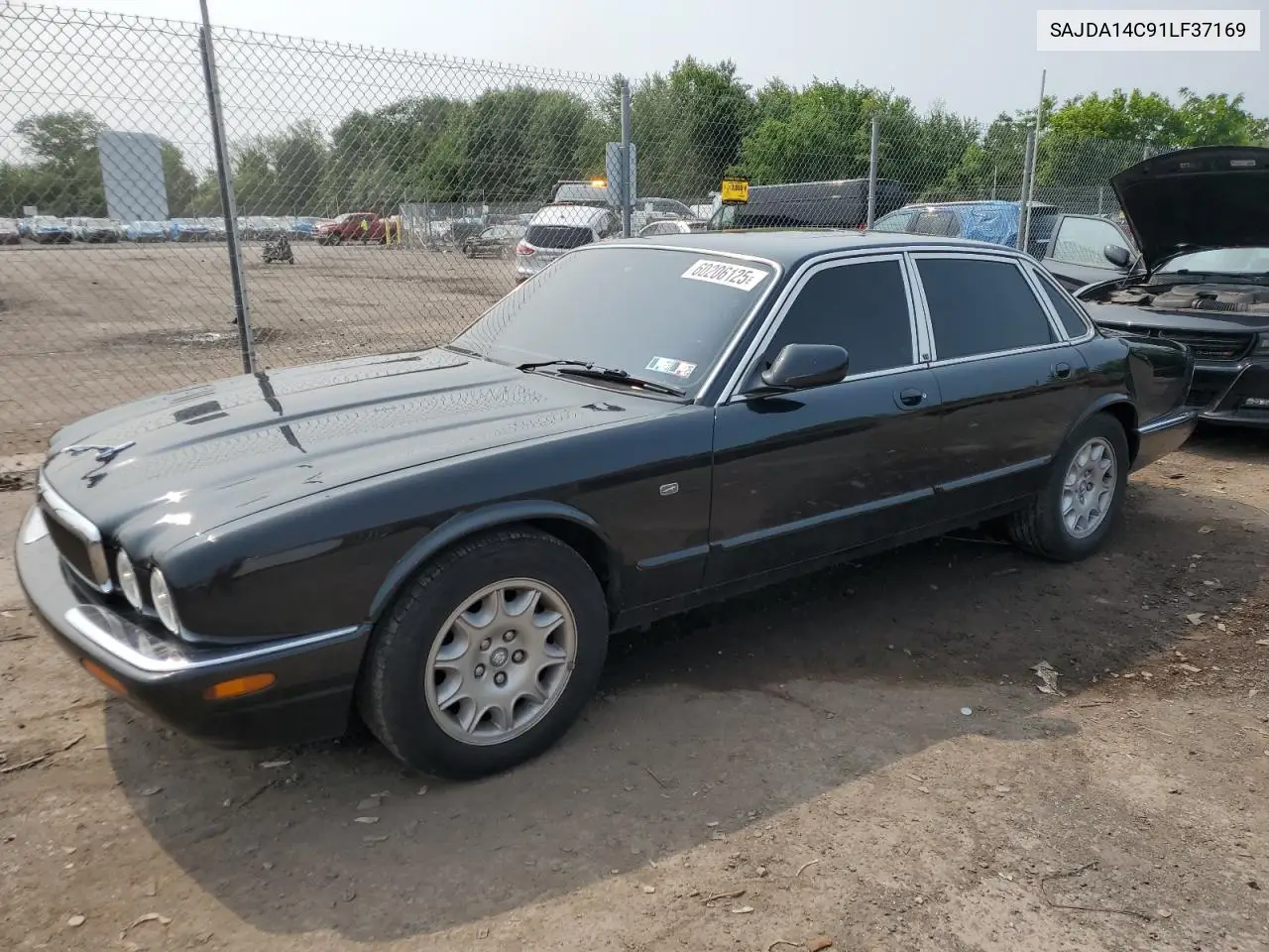2001 Jaguar Xj8 VIN: SAJDA14C91LF37169 Lot: 60206125