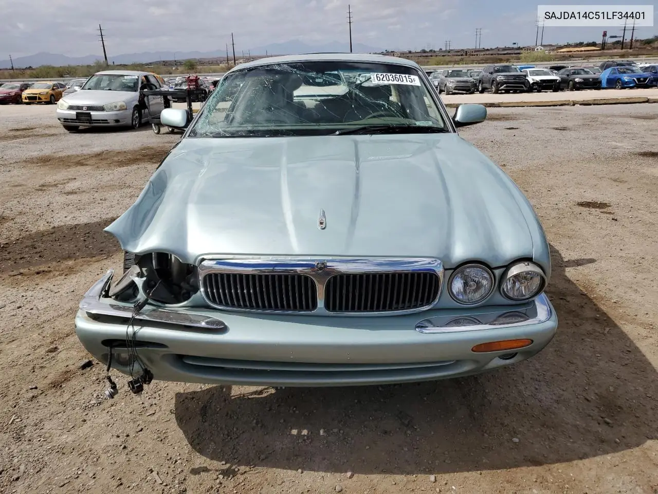 2001 Jaguar Xj8 VIN: SAJDA14C51LF34401 Lot: 62036015