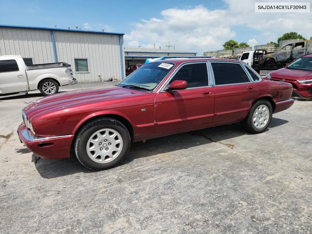 2001 Jaguar Xj8 VIN: SAJDA14CX1LF30943 Lot: 64380685