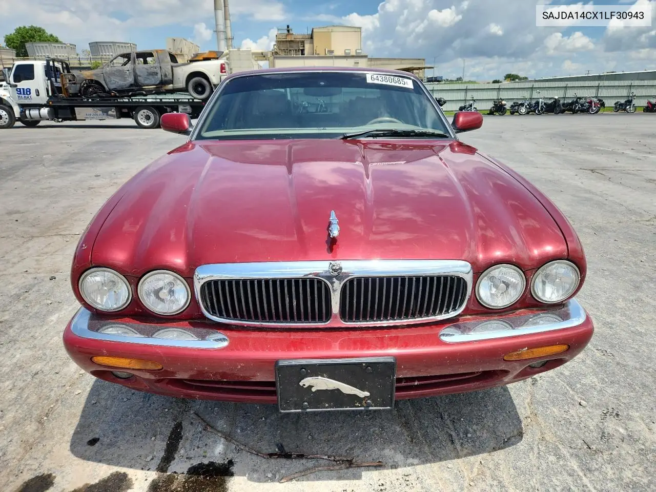 2001 Jaguar Xj8 VIN: SAJDA14CX1LF30943 Lot: 64380685