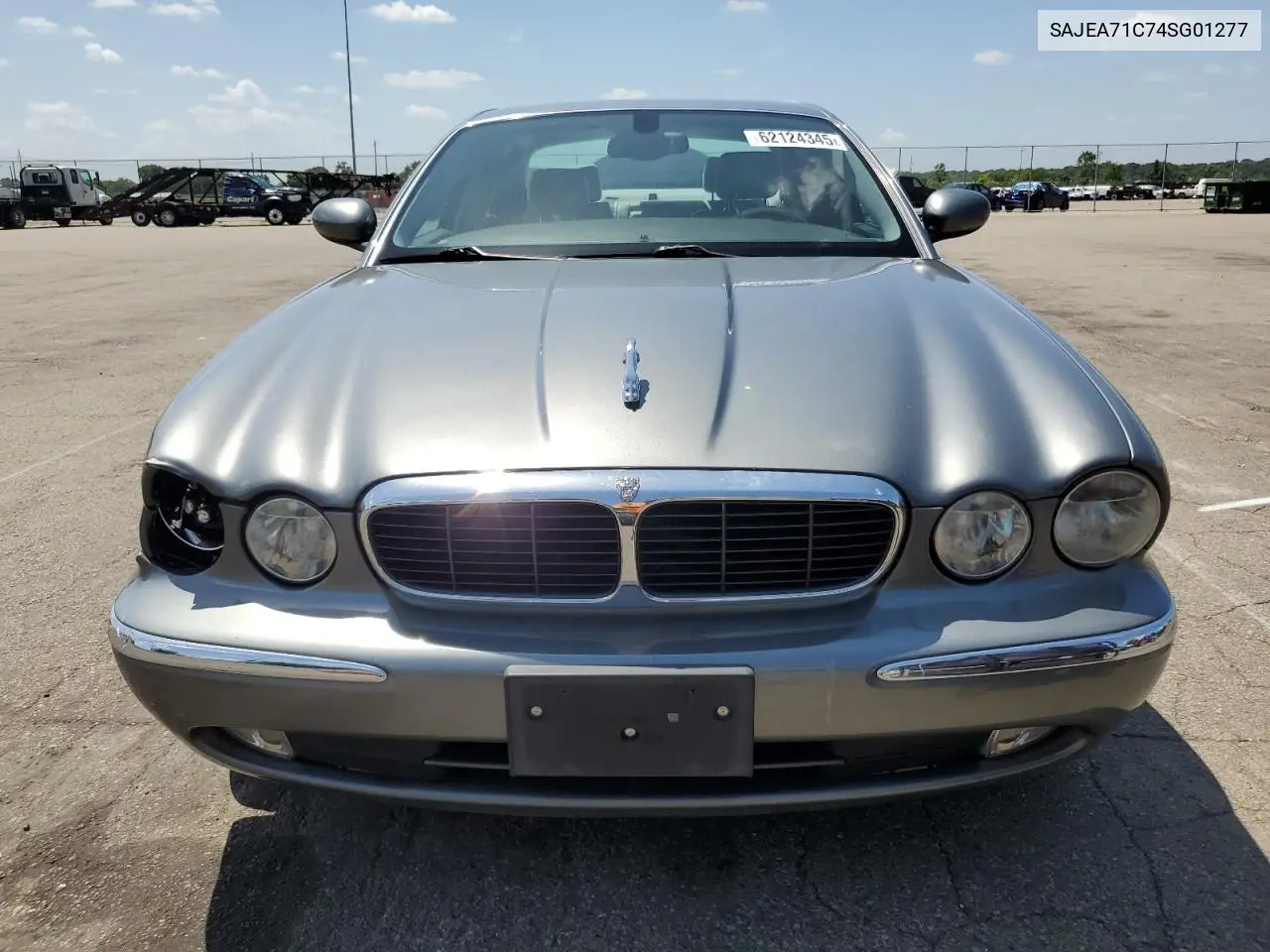2004 Jaguar Xj8 VIN: SAJEA71C74SG01277 Lot: 62124345