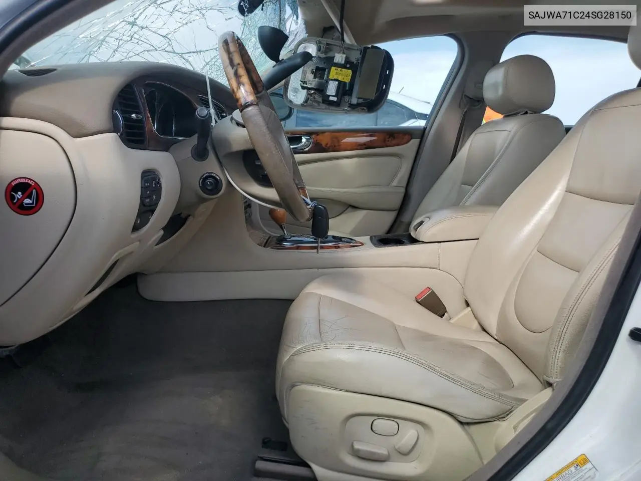 2004 Jaguar Xj8 VIN: SAJWA71C24SG28150 Lot: 65222525