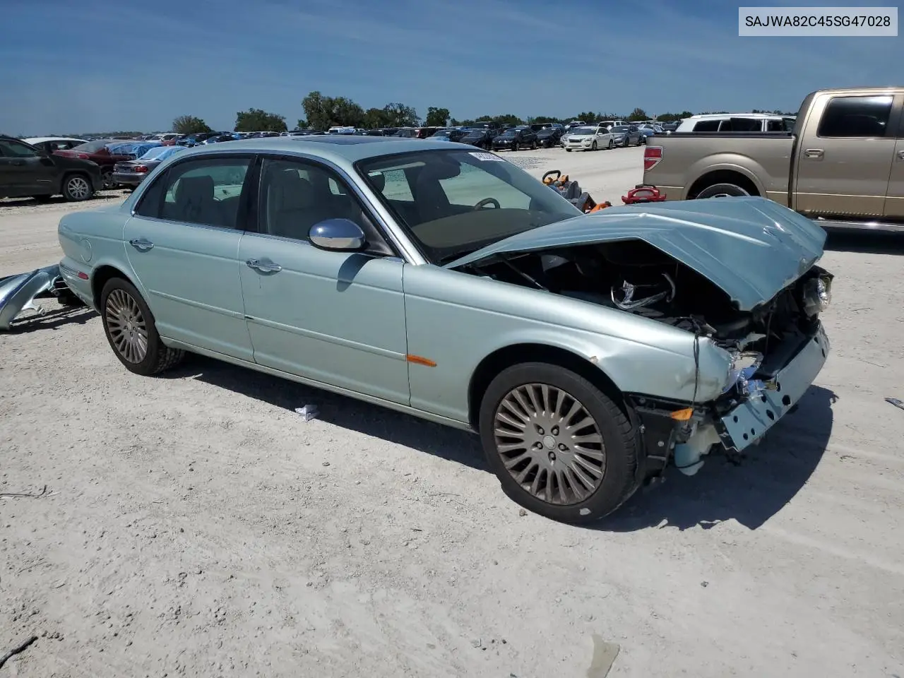 2005 Jaguar Vandenplas VIN: SAJWA82C45SG47028 Lot: 49224525