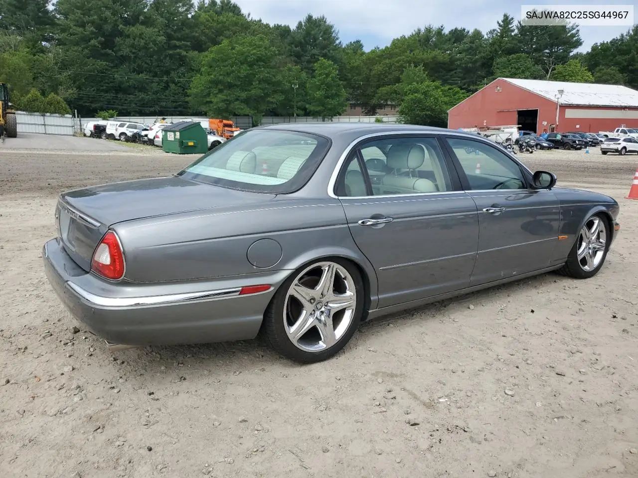 2005 Jaguar Vandenplas VIN: SAJWA82C25SG44967 Lot: 62807705