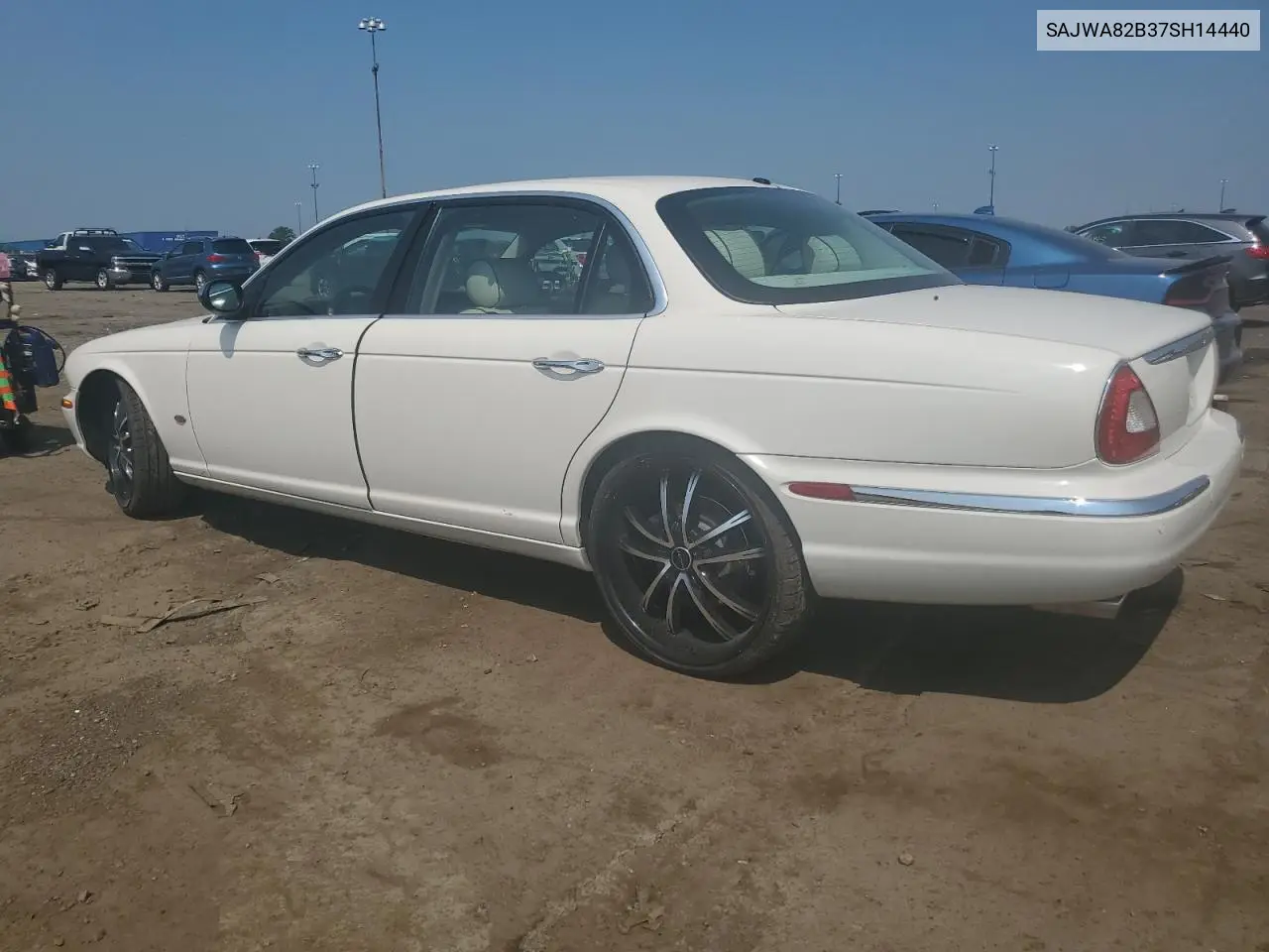 2007 Jaguar Vandenplas VIN: SAJWA82B37SH14440 Lot: 64762375