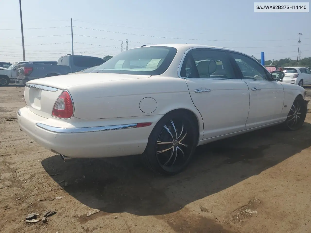 2007 Jaguar Vandenplas VIN: SAJWA82B37SH14440 Lot: 64762375