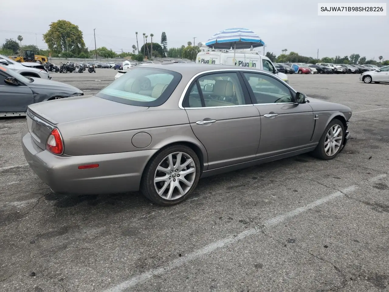 2008 Jaguar Xj8 VIN: SAJWA71B98SH28226 Lot: 63563805