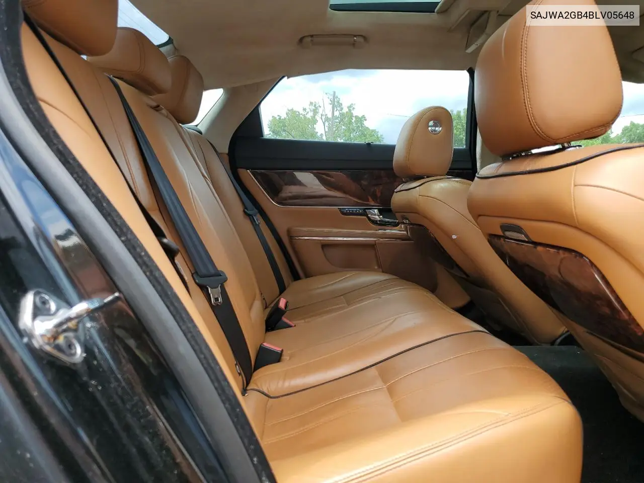 2011 Jaguar Xjl VIN: SAJWA2GB4BLV05648 Lot: 63400135