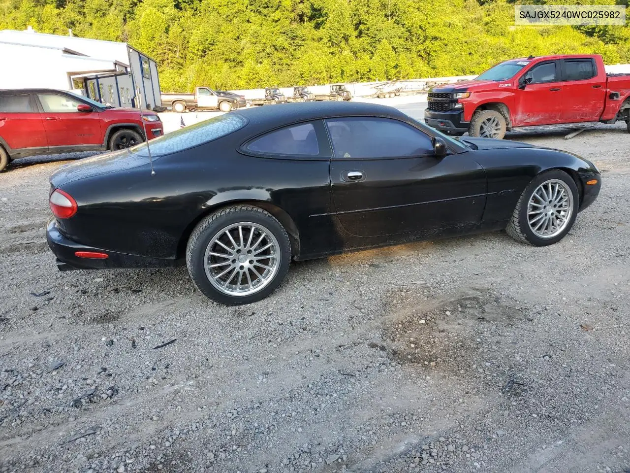 1998 Jaguar Xk8 VIN: SAJGX5240WC025982 Lot: 63363405