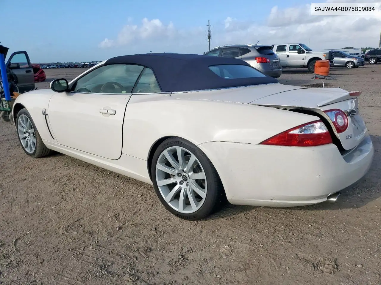 2007 Jaguar Xk VIN: SAJWA44B075B09084 Lot: 61734355
