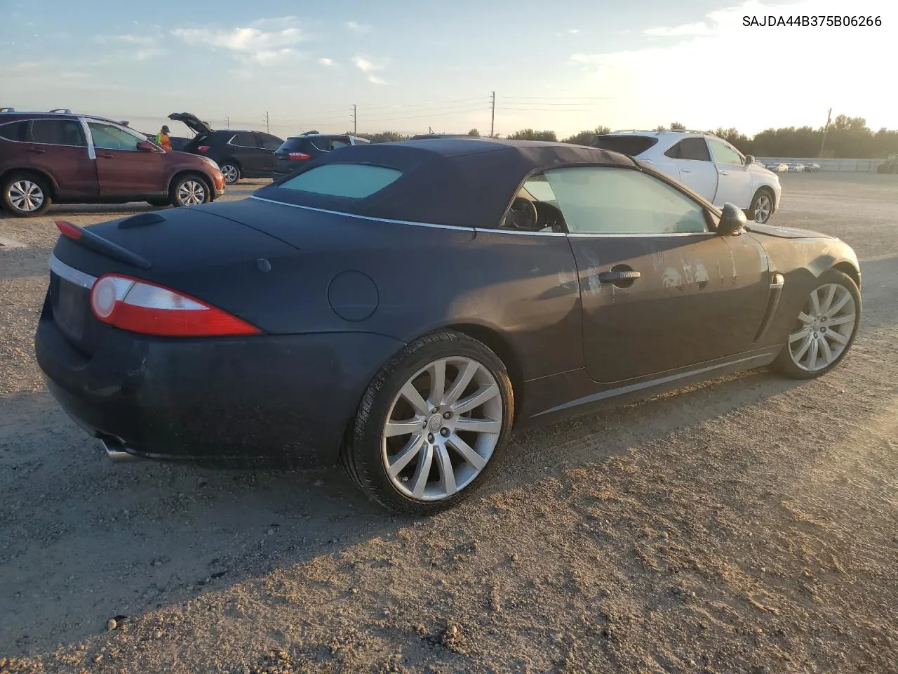 2007 Jaguar Xk VIN: SAJDA44B375B06266 Lot: 73837554