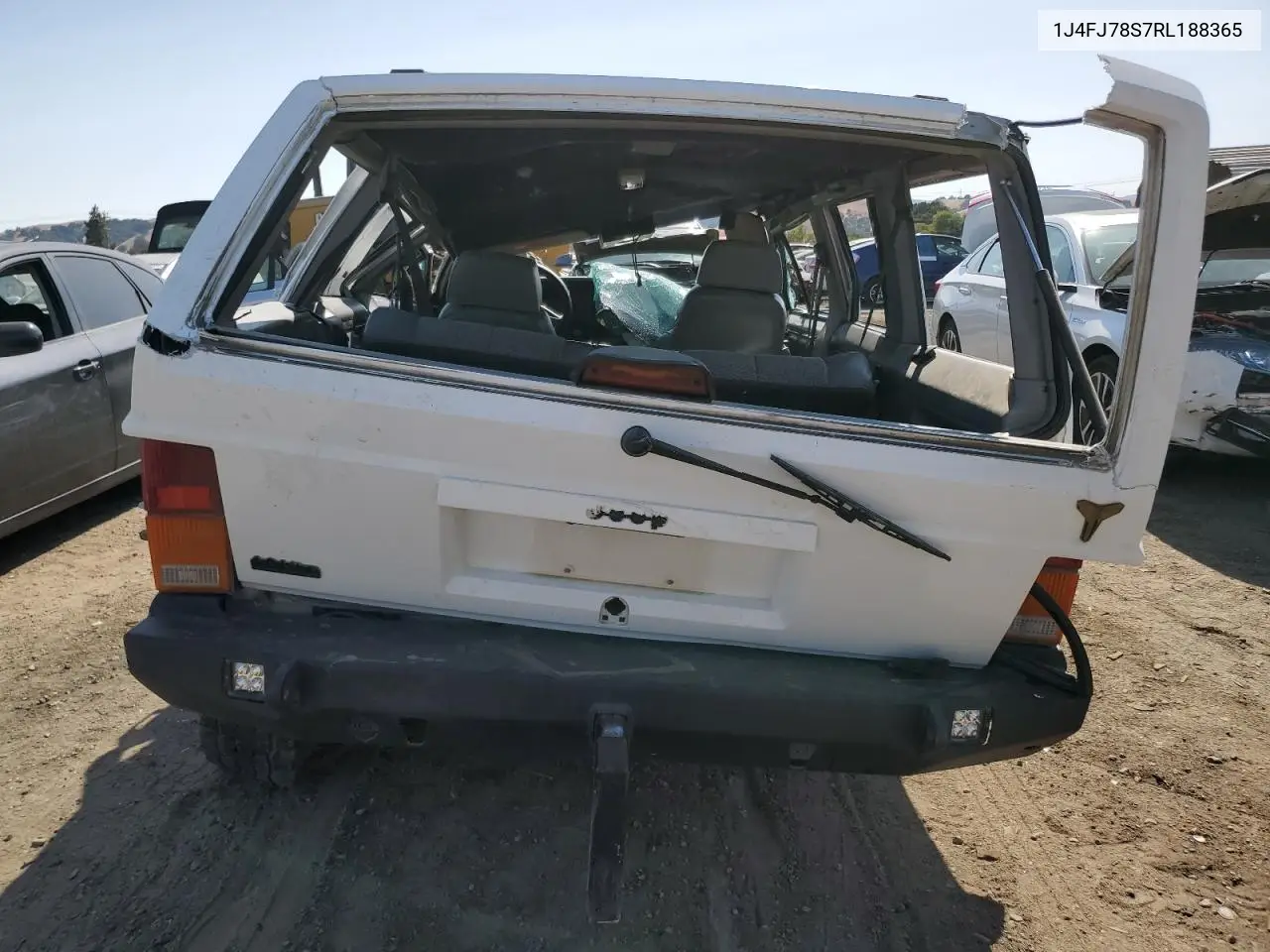 1994 Jeep Cherokee Country VIN: 1J4FJ78S7RL188365 Lot: 62350255