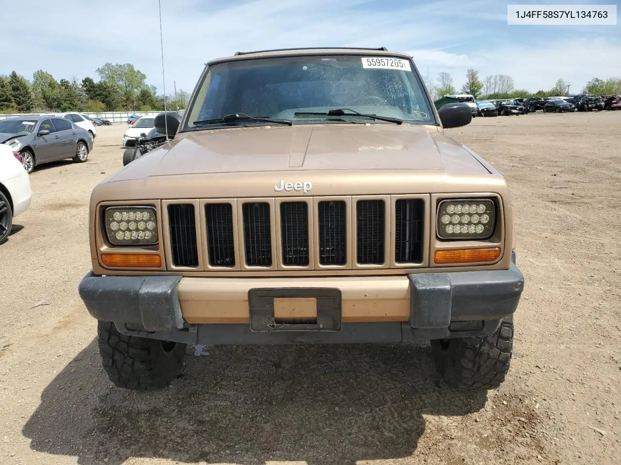 2000 Jeep Cherokee Classic VIN: 1J4FF58S7YL134763 Lot: 55957205