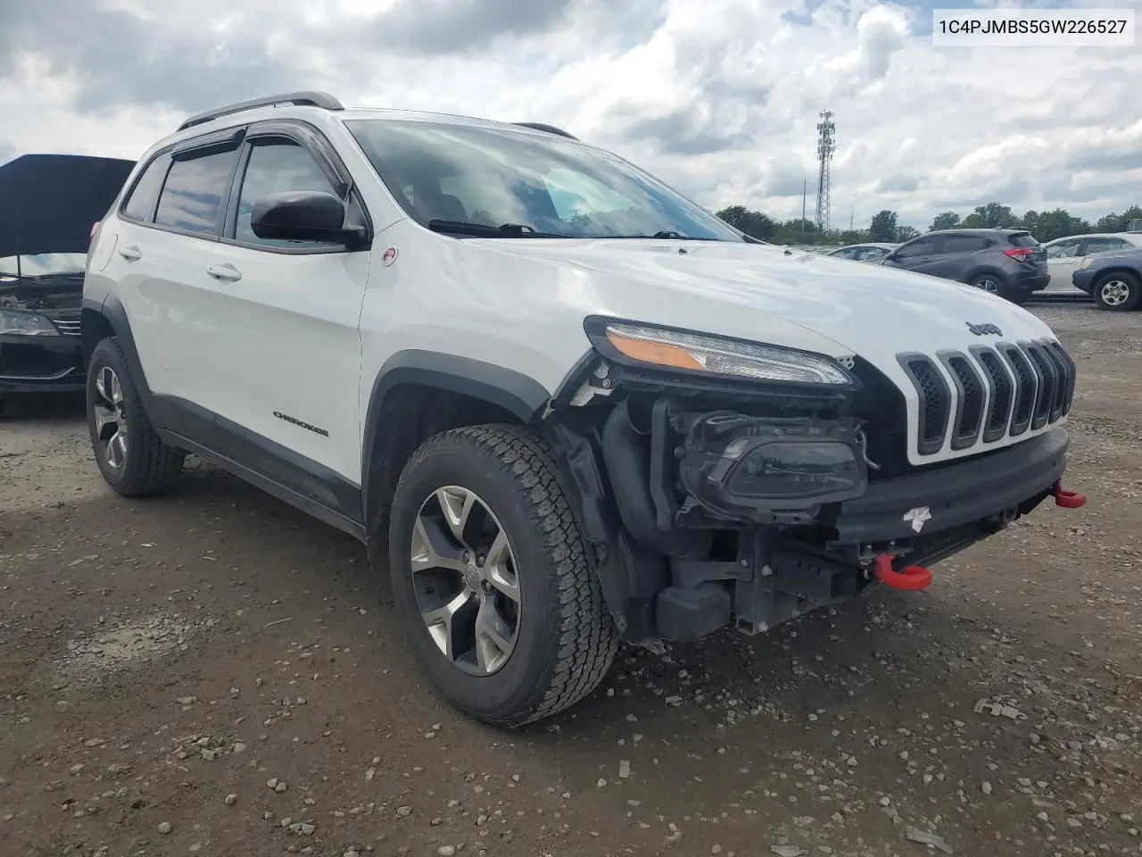 2016 Jeep Cherokee Trailhawk VIN: 1C4PJMBS5GW226527 Lot: 56672345
