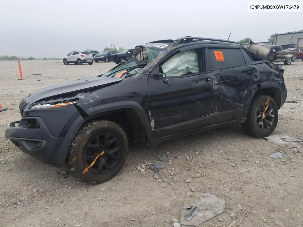 2016 Jeep Cherokee Trailhawk VIN: 1C4PJMBSXGW176479 Lot: 56890025