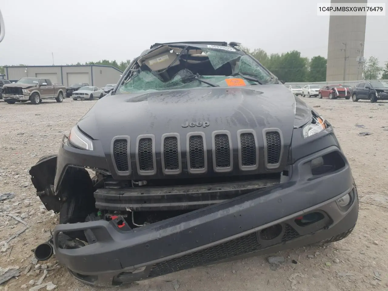 2016 Jeep Cherokee Trailhawk VIN: 1C4PJMBSXGW176479 Lot: 56890025