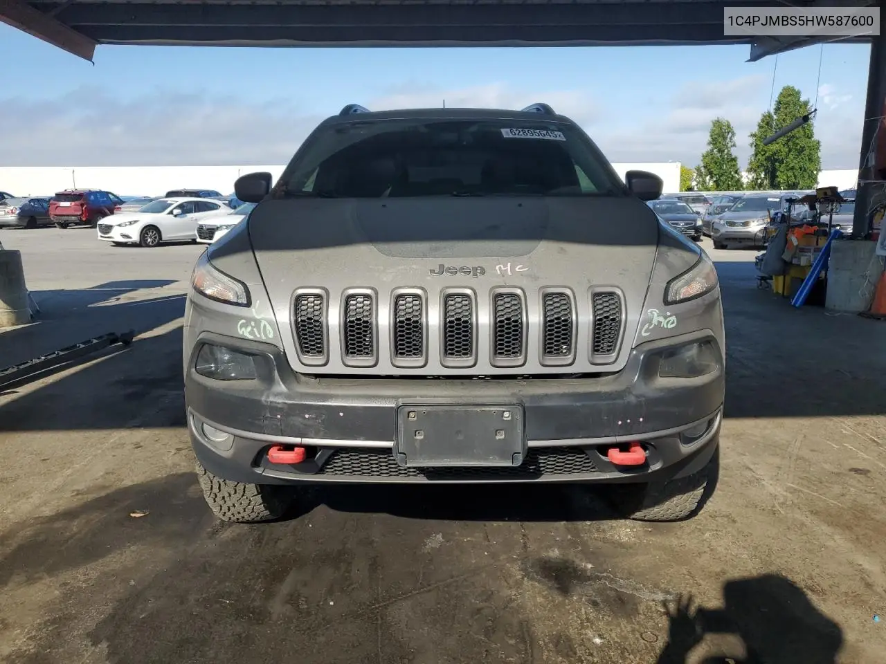 2017 Jeep Cherokee Trailhawk VIN: 1C4PJMBS5HW587600 Lot: 62895645