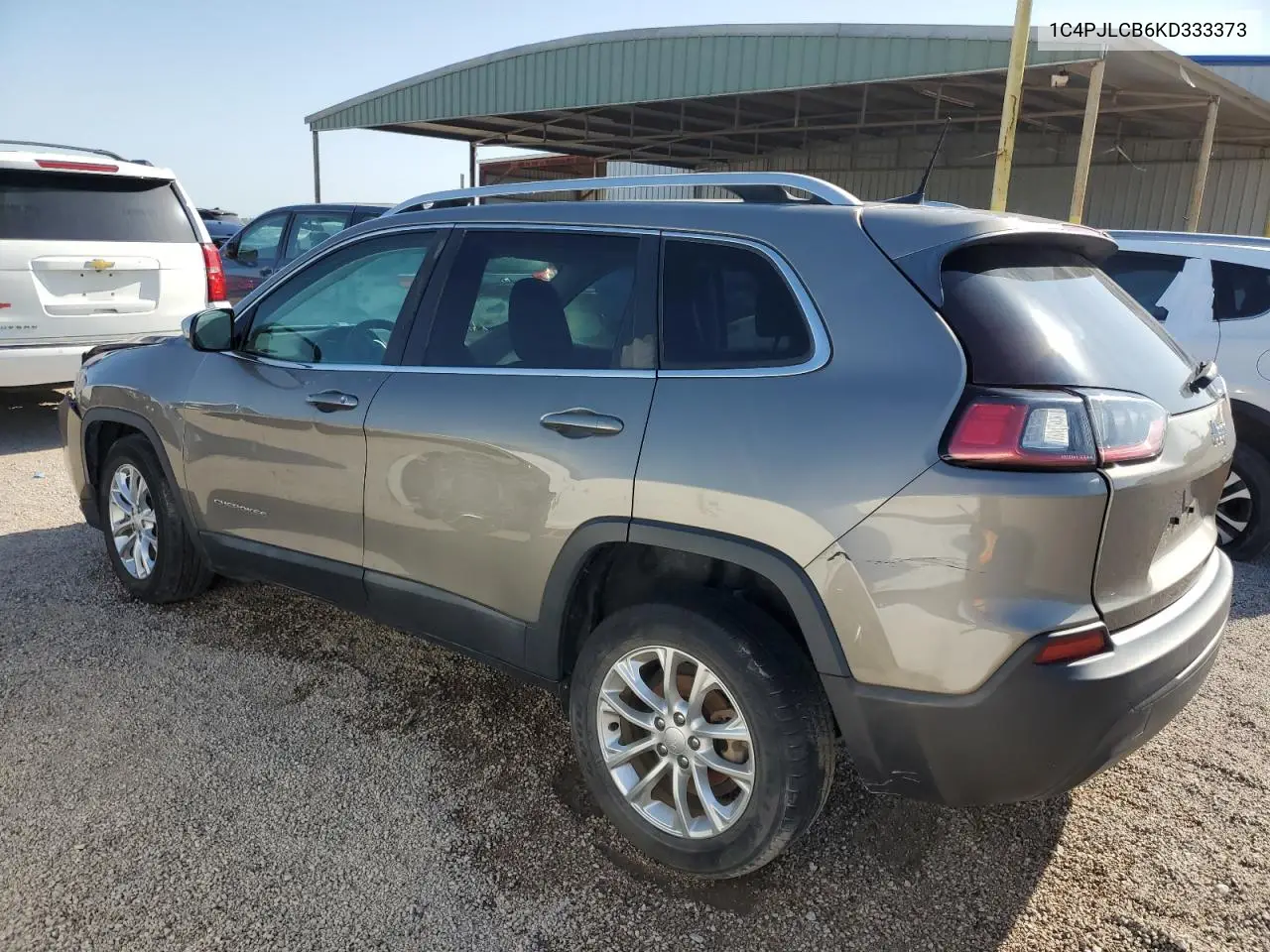 2019 Jeep Cherokee Latitude VIN: 1C4PJLCB6KD333373 Lot: 51701385