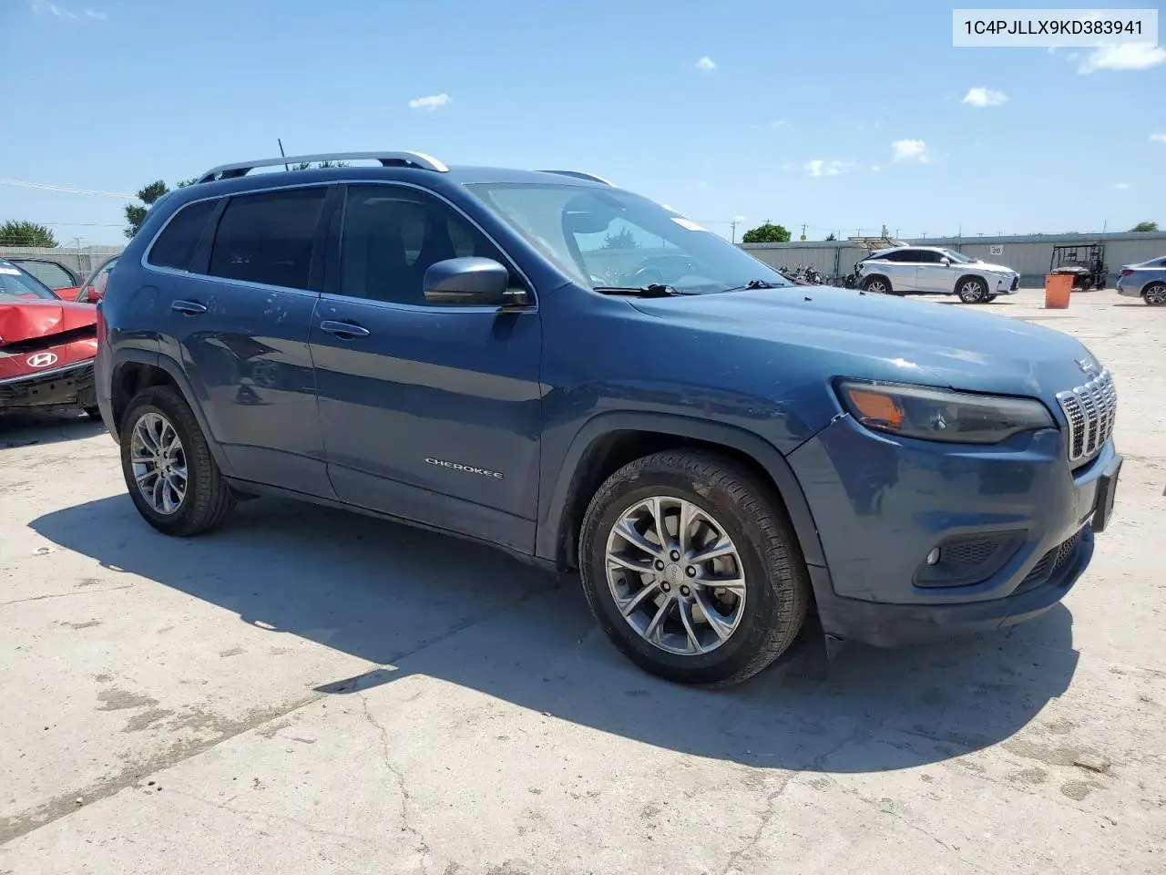 2019 Jeep Cherokee Latitude Plus VIN: 1C4PJLLX9KD383941 Lot: 61308855