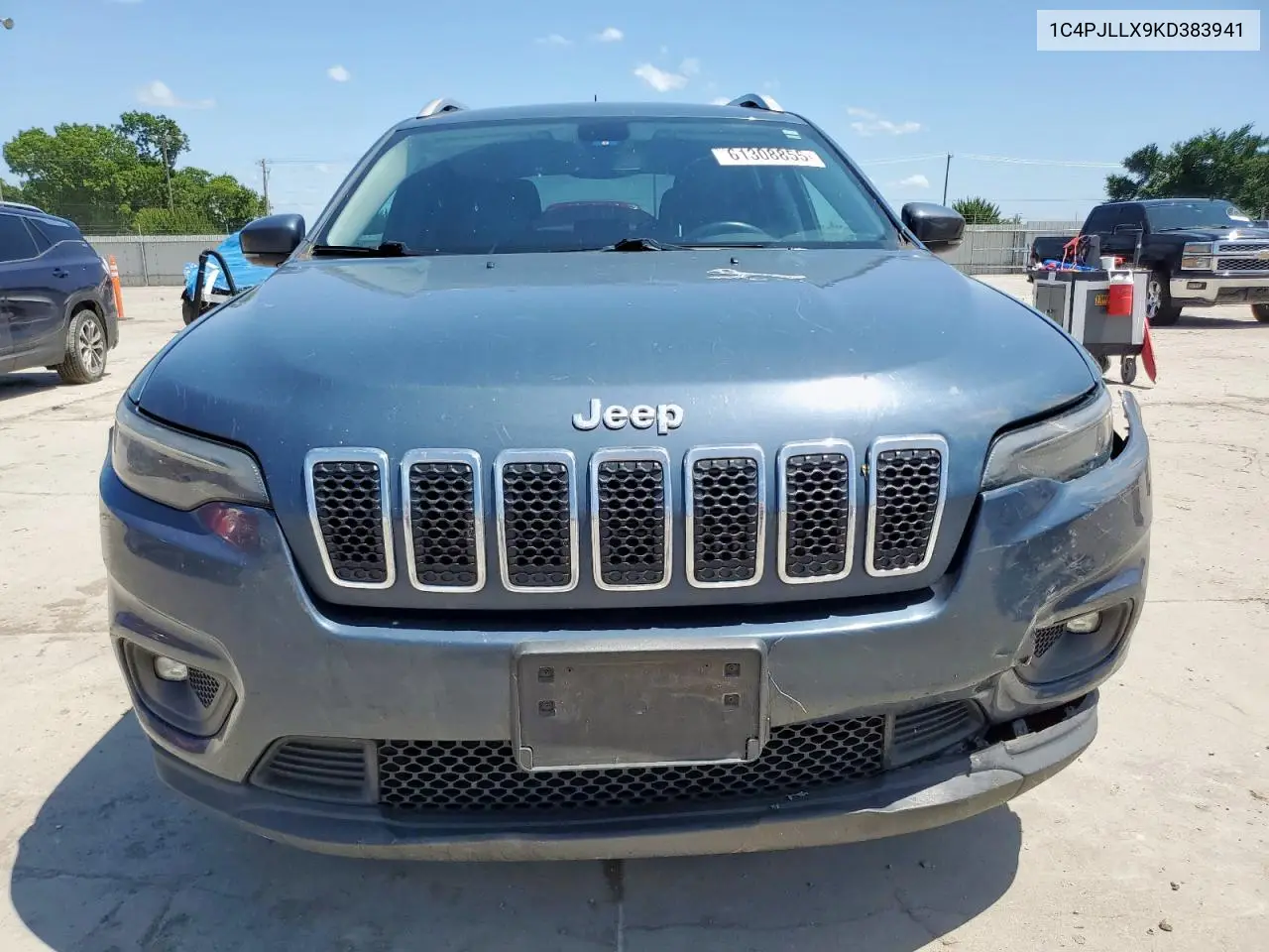 2019 Jeep Cherokee Latitude Plus VIN: 1C4PJLLX9KD383941 Lot: 61308855