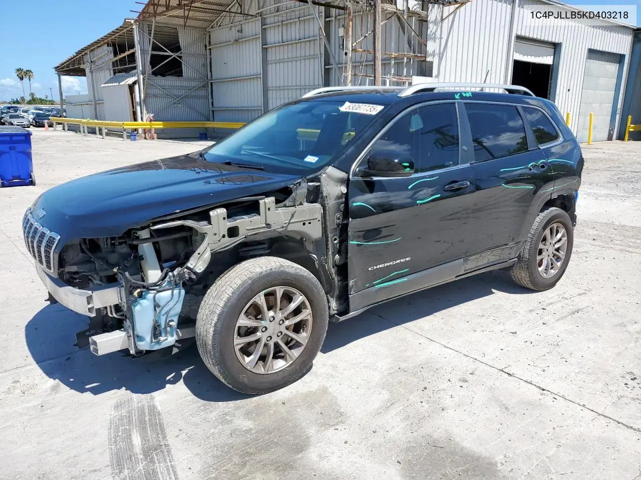 2019 Jeep Cherokee Latitude Plus VIN: 1C4PJLLB5KD403218 Lot: 63067735