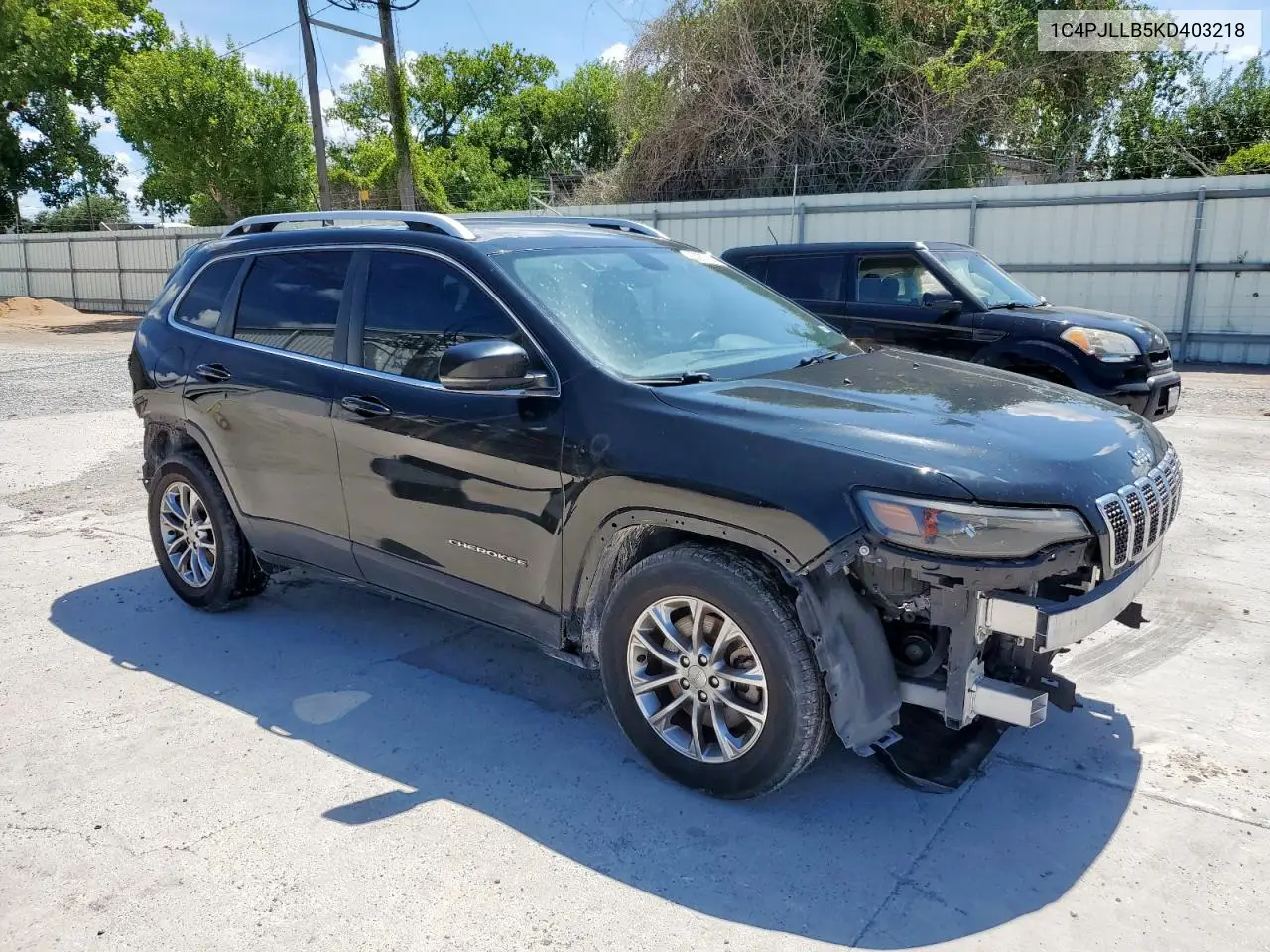 2019 Jeep Cherokee Latitude Plus VIN: 1C4PJLLB5KD403218 Lot: 63067735