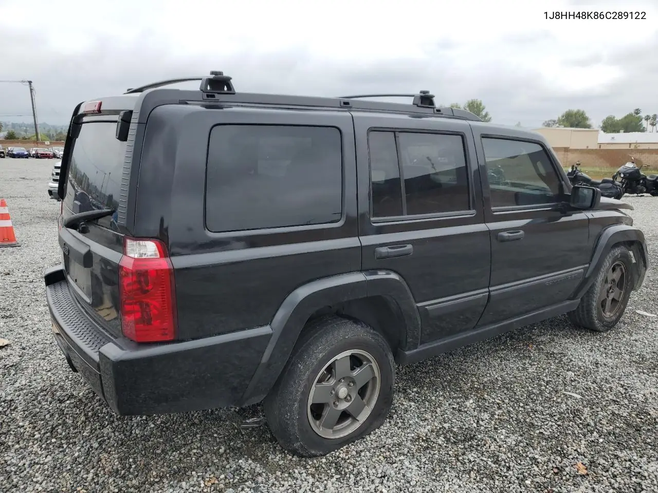 2006 Jeep Commander VIN: 1J8HH48K86C289122 Lot: 55810935