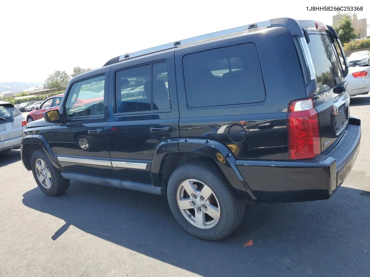 2006 Jeep Commander Limited VIN: 1J8HH58266C253368 Lot: 60126875