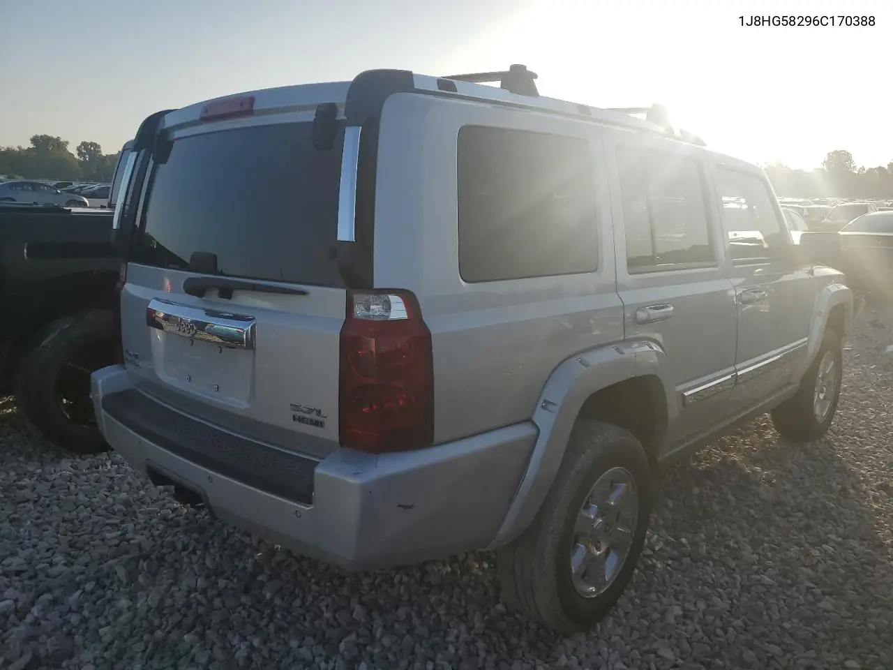 2006 Jeep Commander Limited VIN: 1J8HG58296C170388 Lot: 61134795