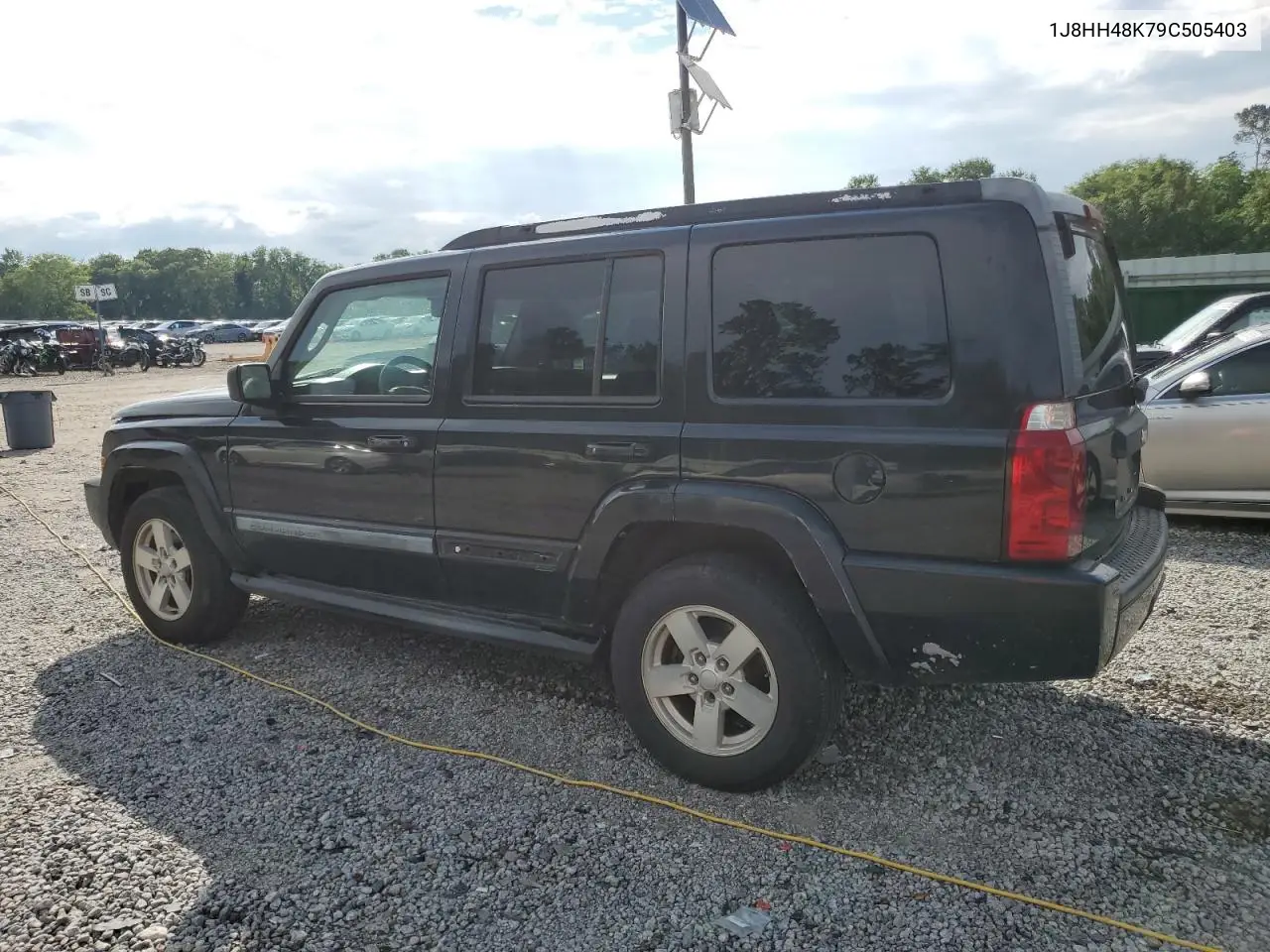 2009 Jeep Commander Sport VIN: 1J8HH48K79C505403 Lot: 56765225