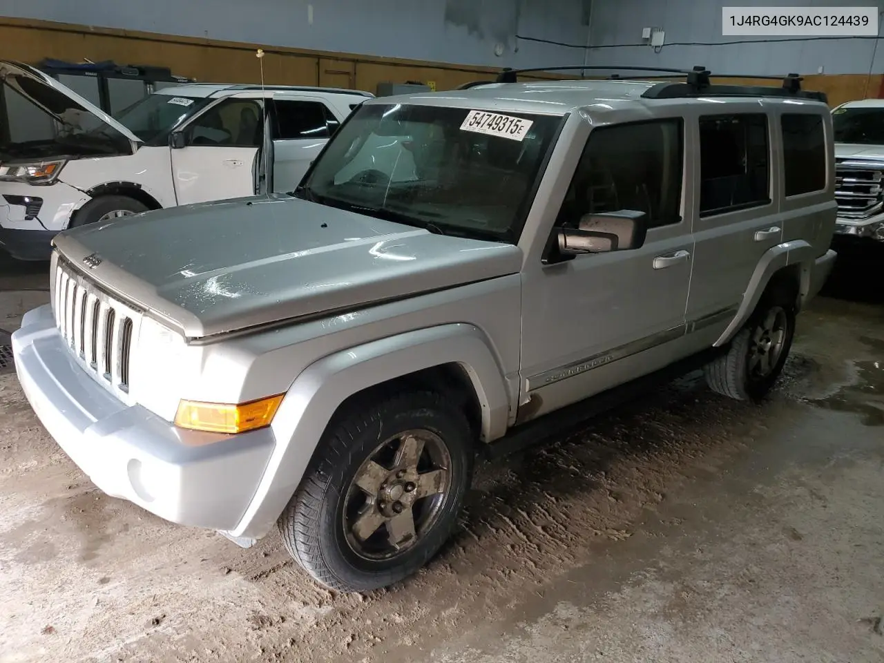 2010 Jeep Commander Sport VIN: 1J4RG4GK9AC124439 Lot: 54749315