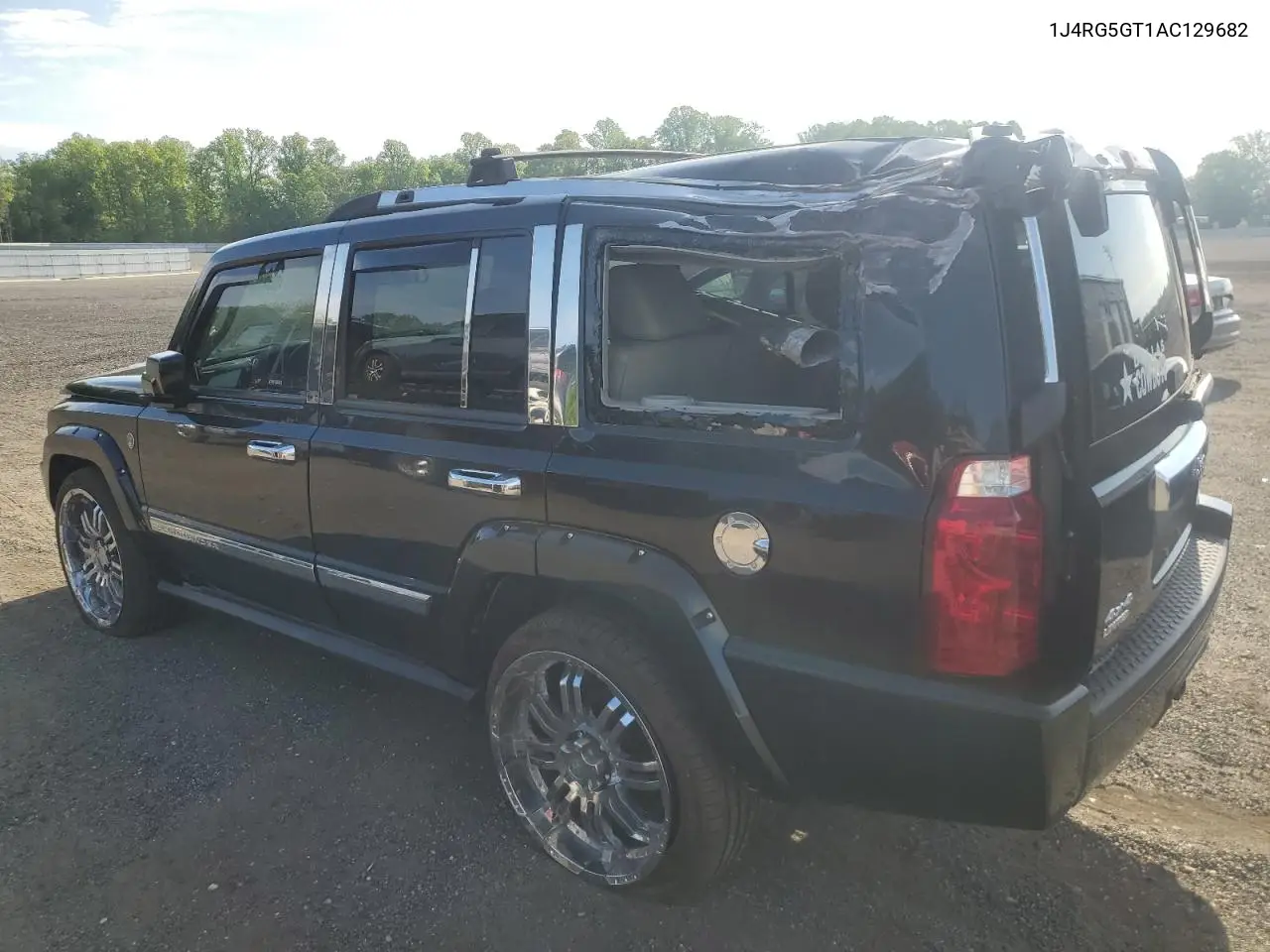 2010 Jeep Commander Limited VIN: 1J4RG5GT1AC129682 Lot: 55215375