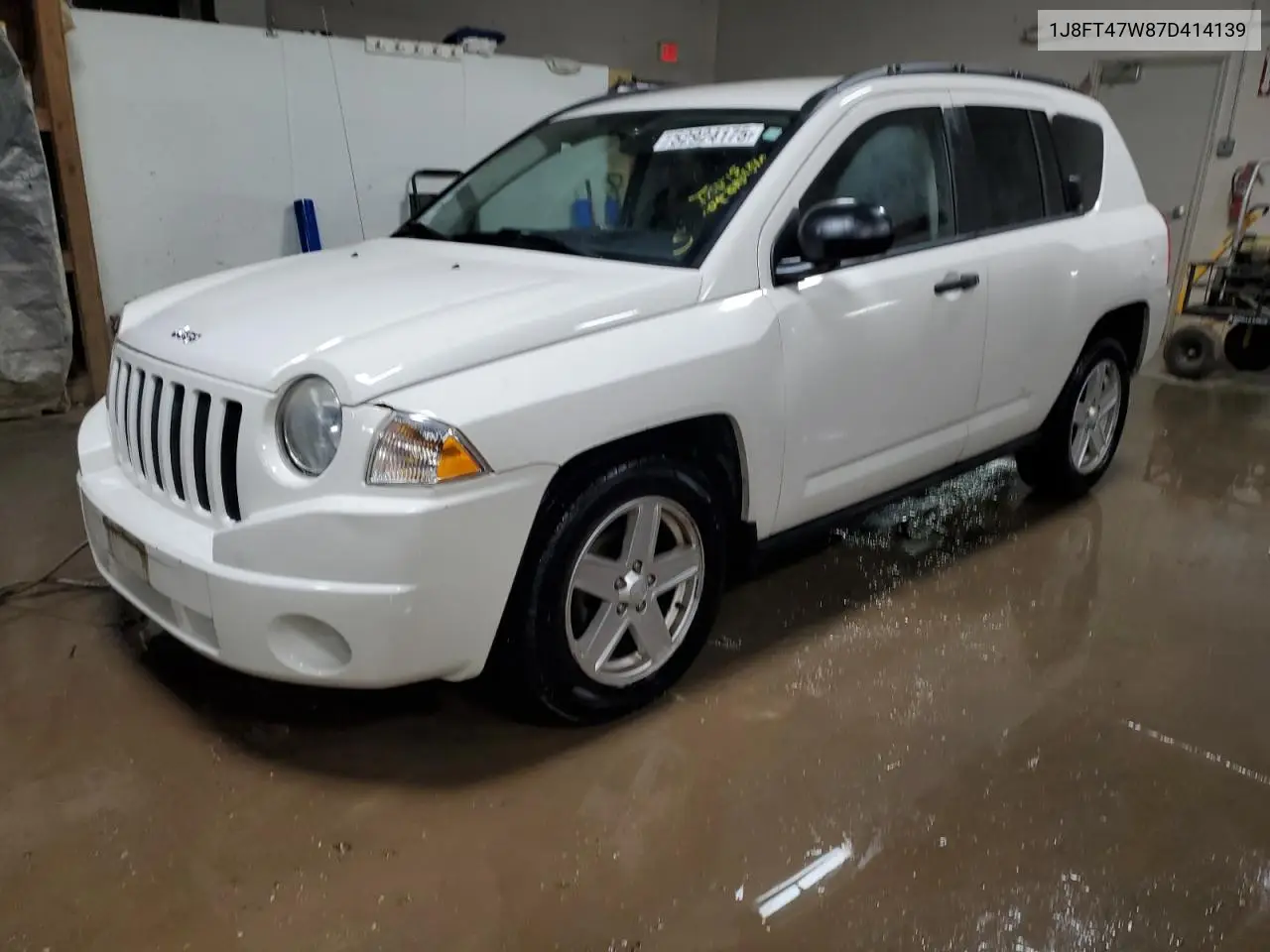 2007 Jeep Compass VIN: 1J8FT47W87D414139 Lot: 52924175
