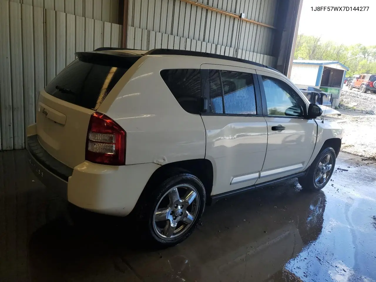 2007 Jeep Compass Limited VIN: 1J8FF57WX7D144277 Lot: 54895945