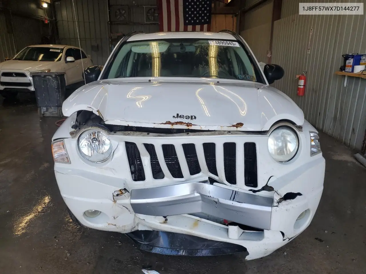2007 Jeep Compass Limited VIN: 1J8FF57WX7D144277 Lot: 54895945
