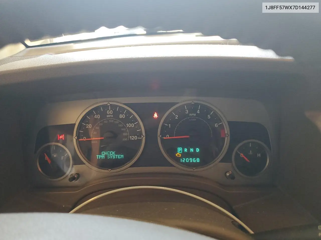 2007 Jeep Compass Limited VIN: 1J8FF57WX7D144277 Lot: 54895945