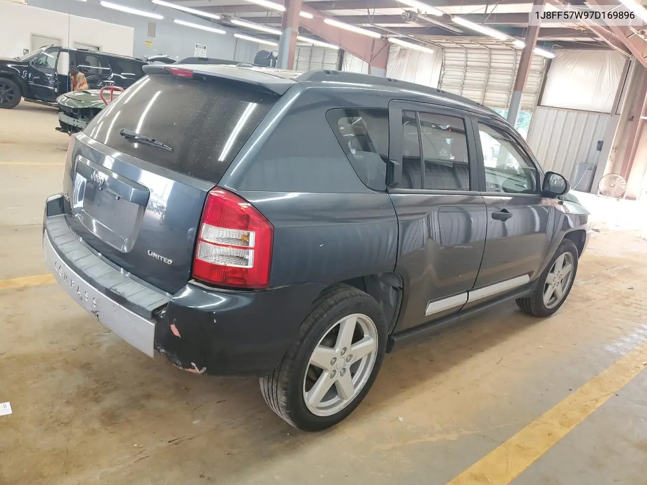 2007 Jeep Compass Limited VIN: 1J8FF57W97D169896 Lot: 62289385