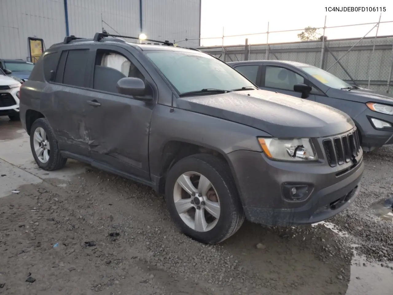 2015 Jeep Compass Latitude VIN: 1C4NJDEB0FD106115 Lot: 61564915