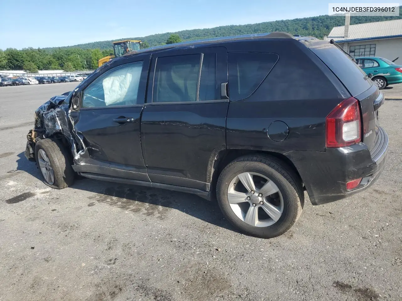 2015 Jeep Compass Latitude VIN: 1C4NJDEB3FD396012 Lot: 62338735