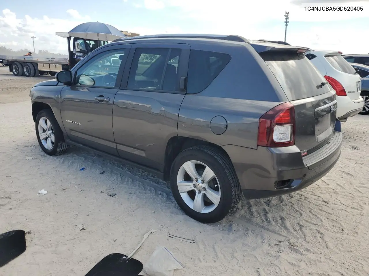 2016 Jeep Compass Sport VIN: 1C4NJCBA5GD620405 Lot: 45321045