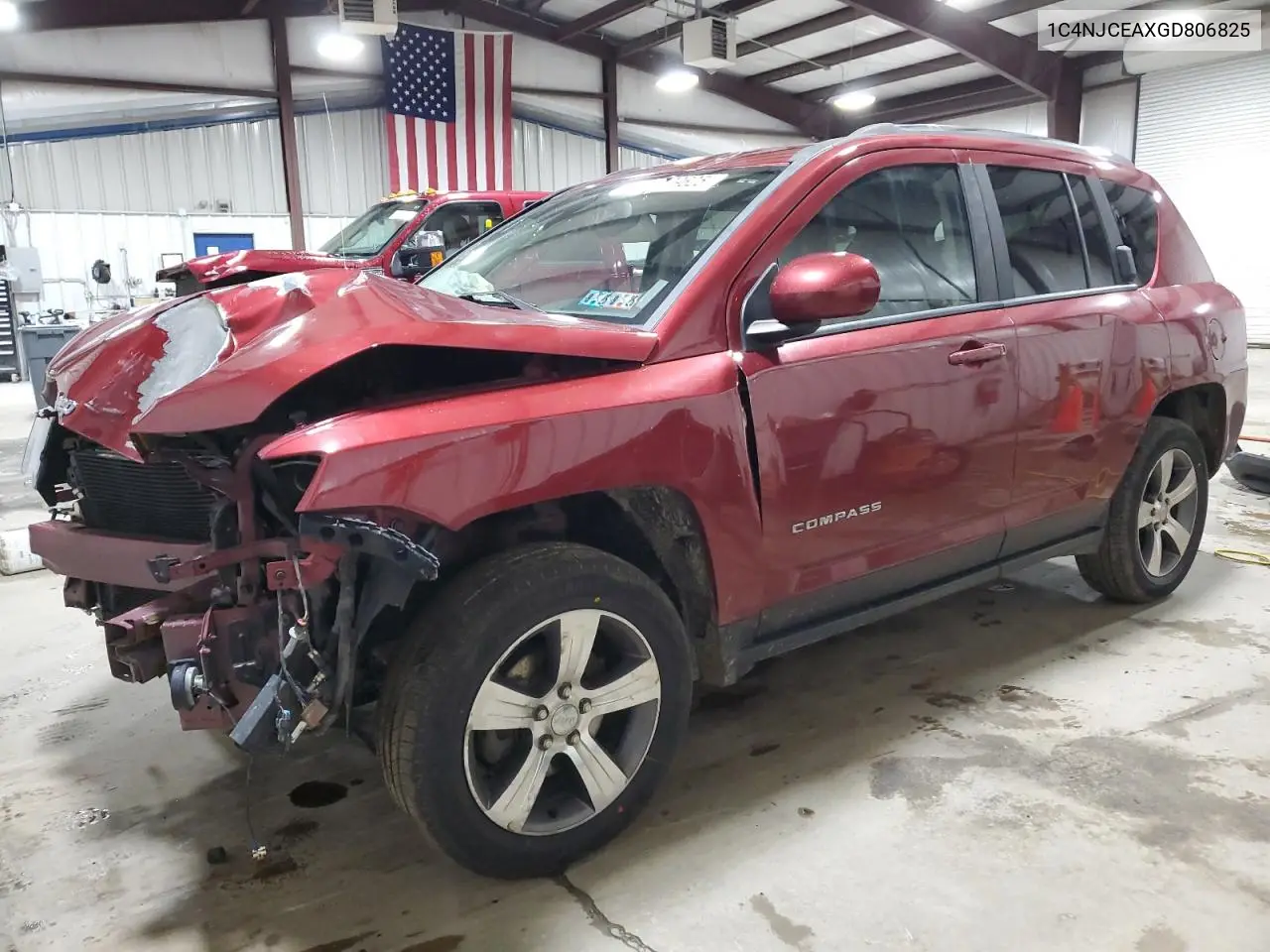 2016 Jeep Compass Latitude VIN: 1C4NJCEAXGD806825 Lot: 53179625