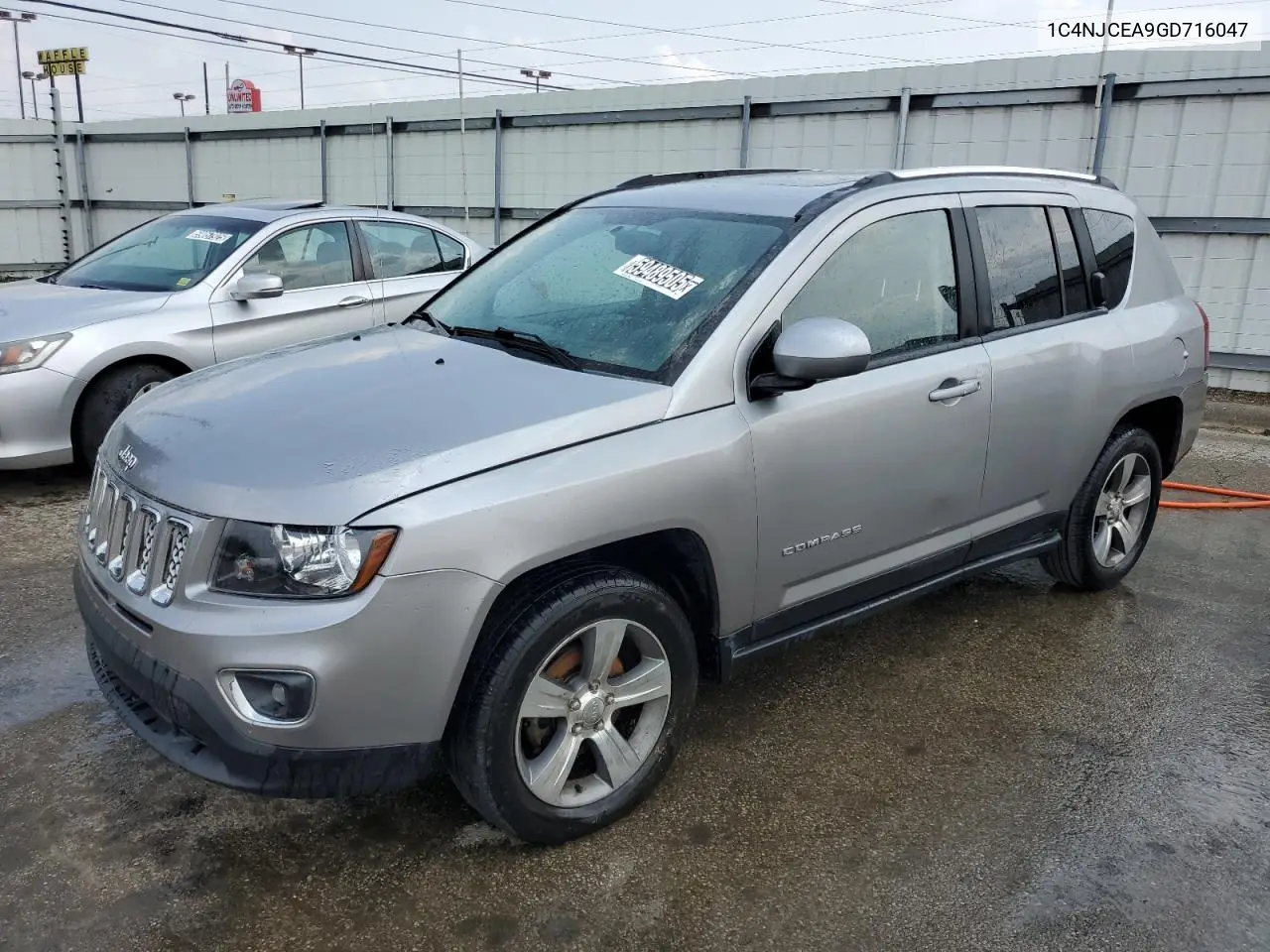 2016 Jeep Compass Latitude VIN: 1C4NJCEA9GD716047 Lot: 59489505