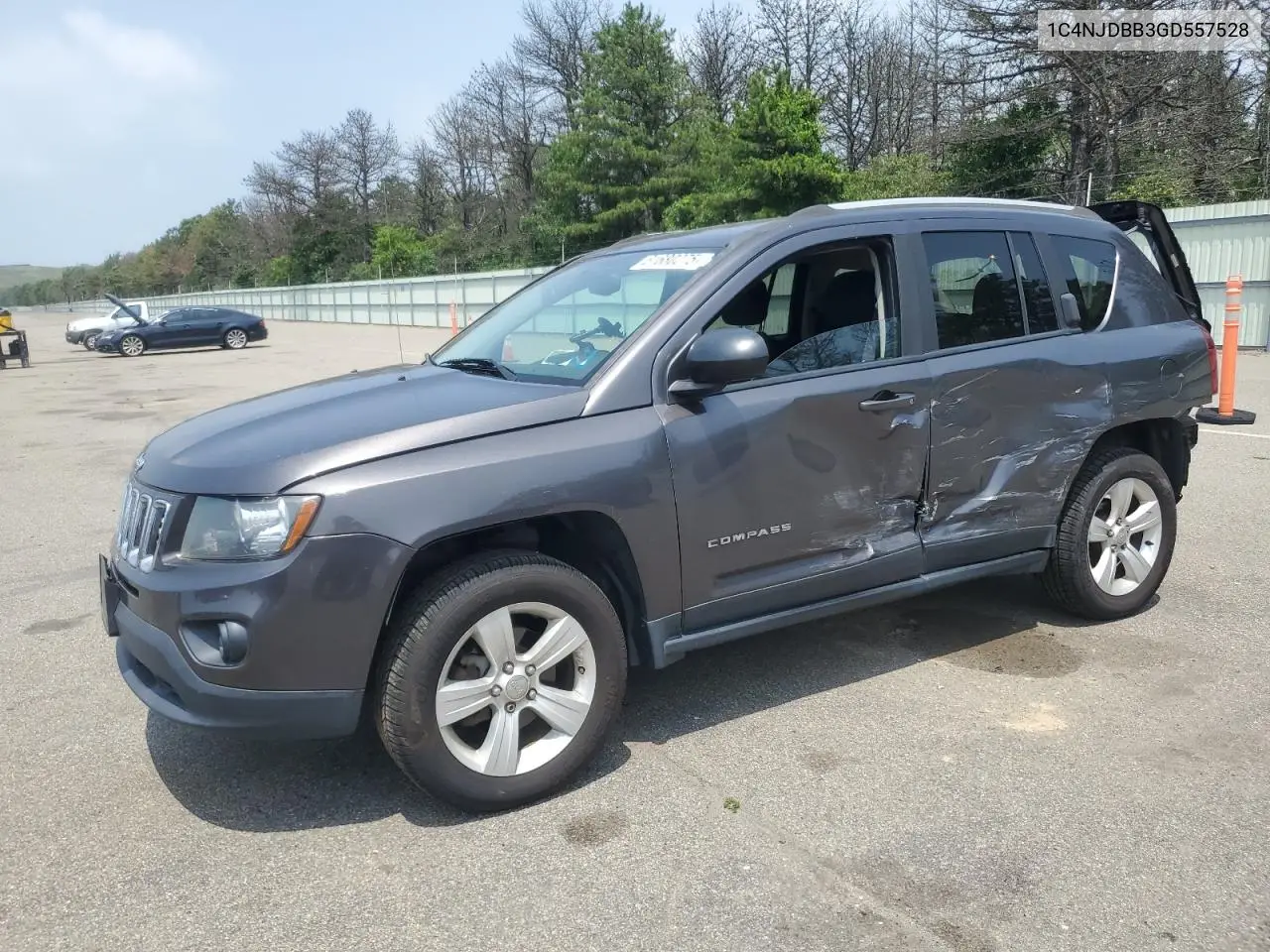 2016 Jeep Compass Sport VIN: 1C4NJDBB3GD557528 Lot: 61680275